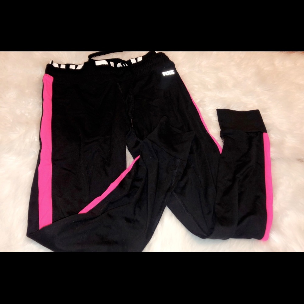 💞 🖤 PINK Leggings 🖤 💞